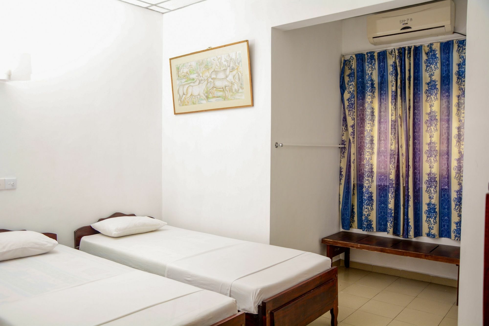 Ykd Tourist Rest Hikkaduwa Hotel Ngoại thất bức ảnh